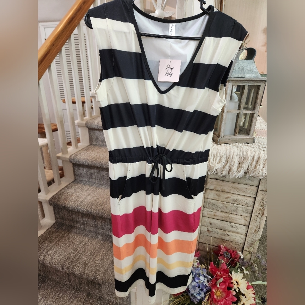 Cute dress with pockets
